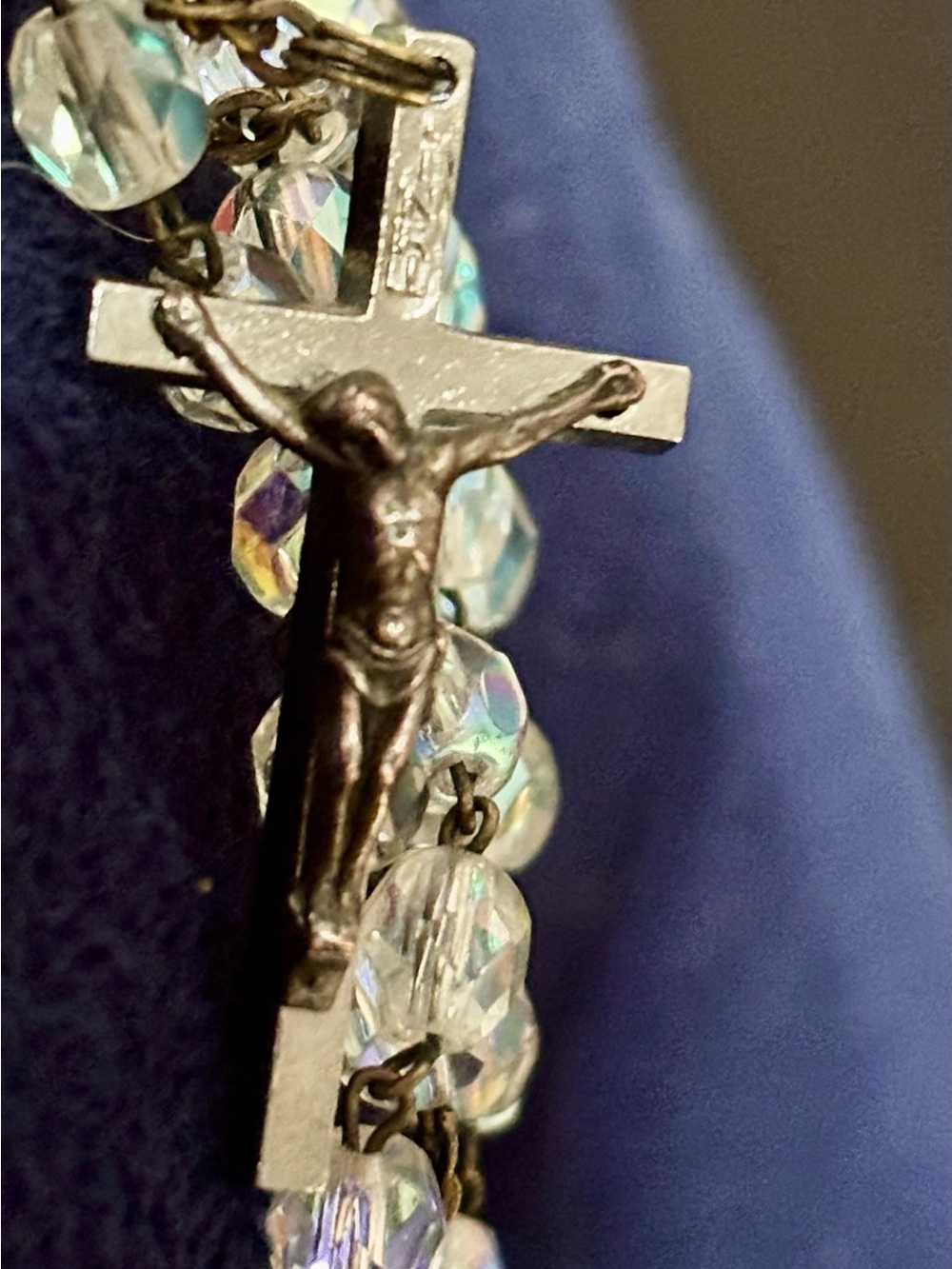 Vintage Aurora Borealis Rosary • Italy ROMA • Mid‑Century Mary Cutout - Picture 5 of 5